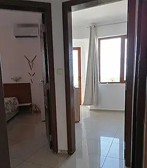 Апартамент Камелия 2 в Созопол - коридор